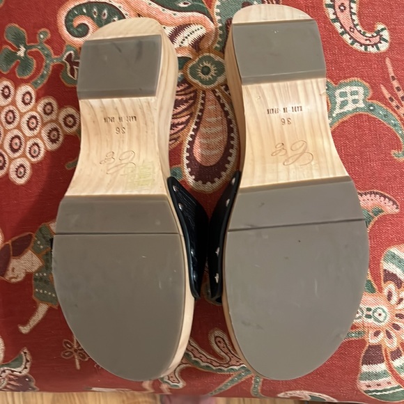 Claire Charolette black leather with rhinestone buckle sandals - Picture 5 of 6